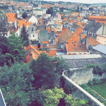 Tres Agreable Au Centre Ville Apartment