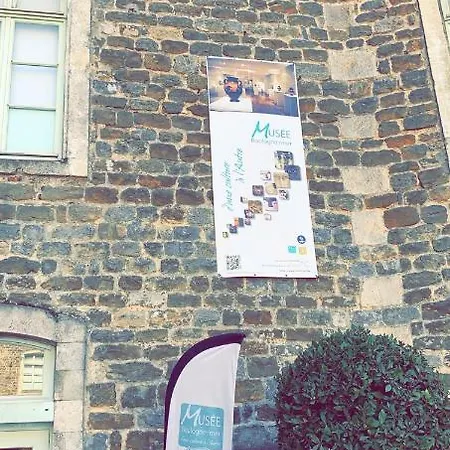 Apartment Tres Agreable Au Centre Ville